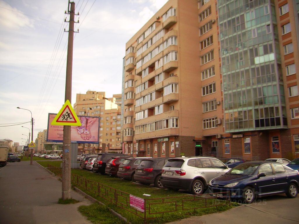 Продается3-комн.квартира,107,6м²