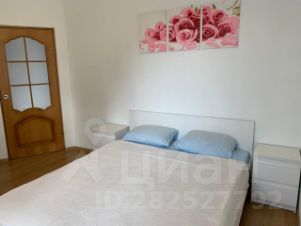 2-комн.кв., 50 м², этаж 4