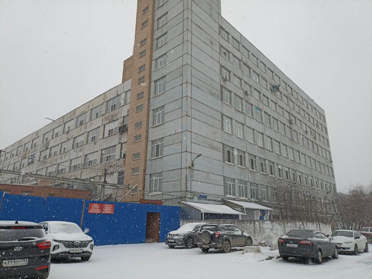 Торговом центре на ул. Ижорская, 7