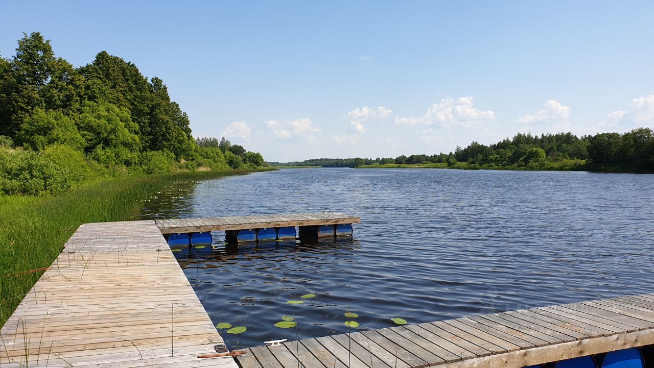 Купить загородную недвижимость в коттеджном поселке Медведица в деревне  Семеновское, продажа загородной недвижимости - база объявлений Циан.  Найдено 1 объявление