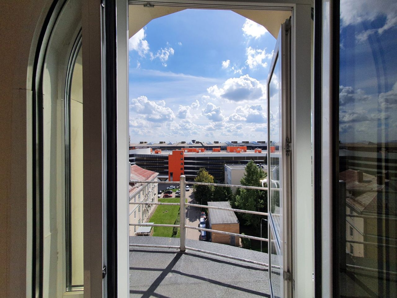 продажа помещений в БЦ Аэро-Плаза