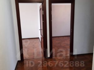 2-комн.кв., 64 м², этаж 17