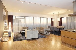 2-комн.кв., 190 м², этаж 65