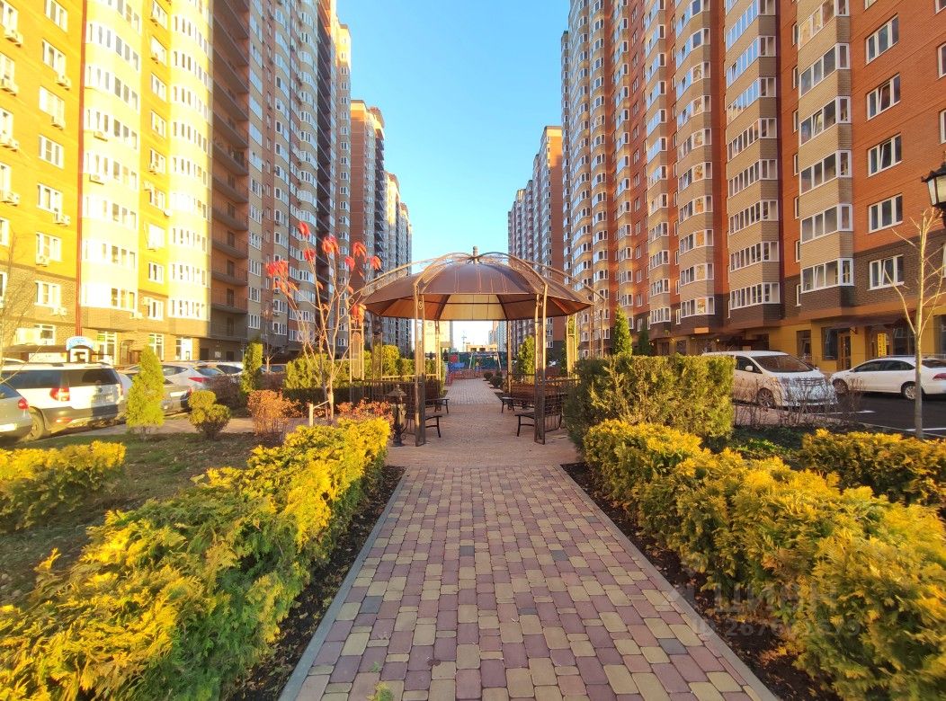 Продажа однокомнатной квартиры 38м² ул. Им. Героя Яцкова И.В., 11, Краснодар, Кр