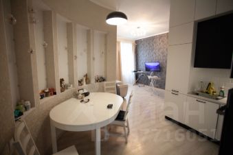 4-комн.кв., 111 м², этаж 5