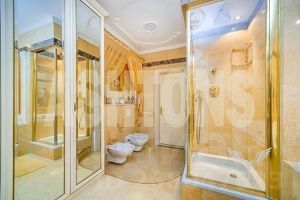 многокомн. кв., 280 м², этаж 4