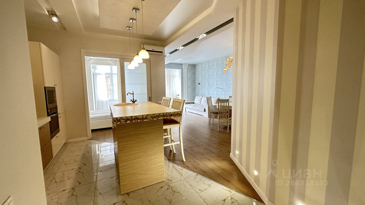 2-комн. кв., р-н Центральный, Сочи