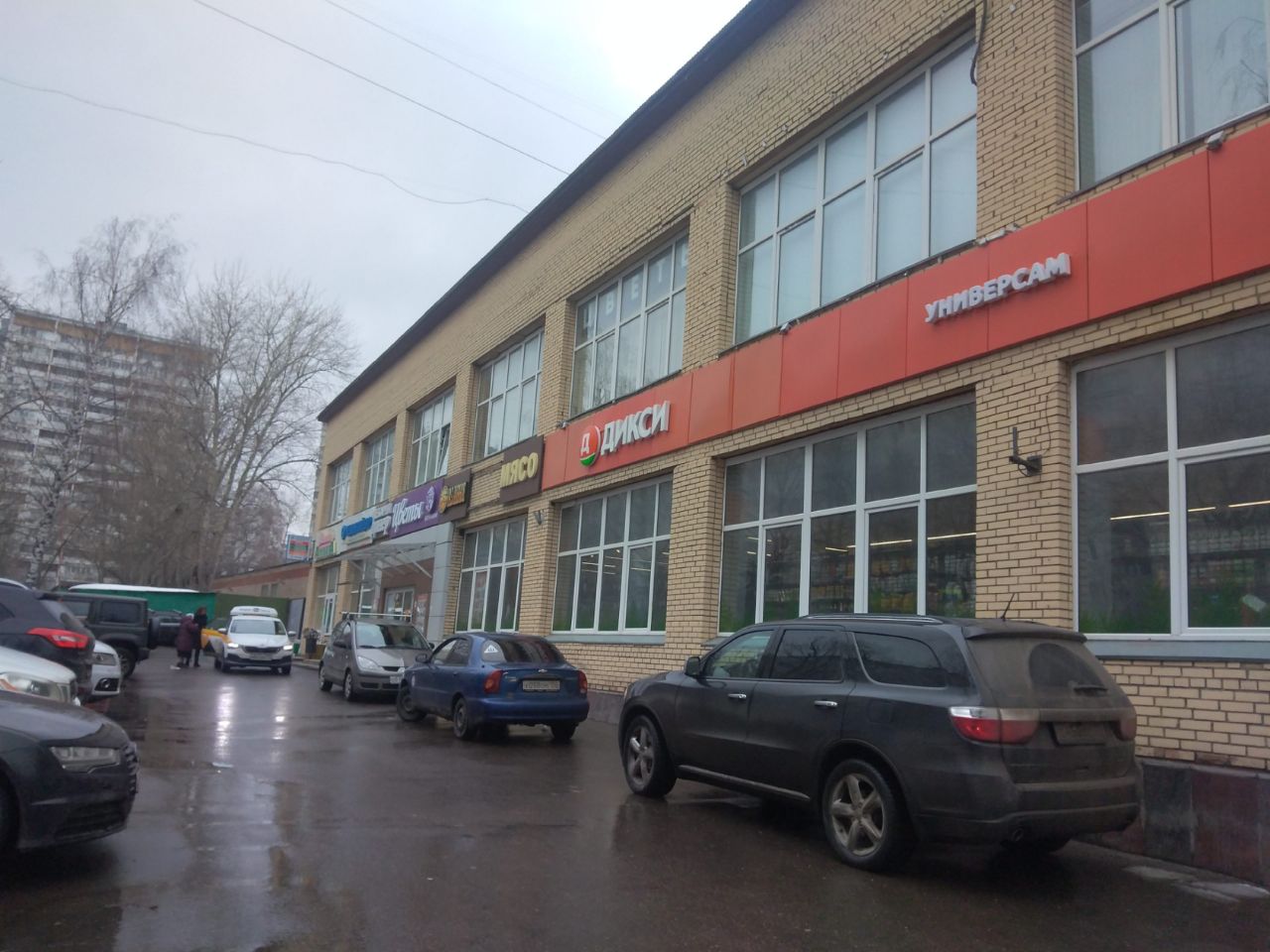 продажа помещений в ТЦ на ул. Зюзинская, 3