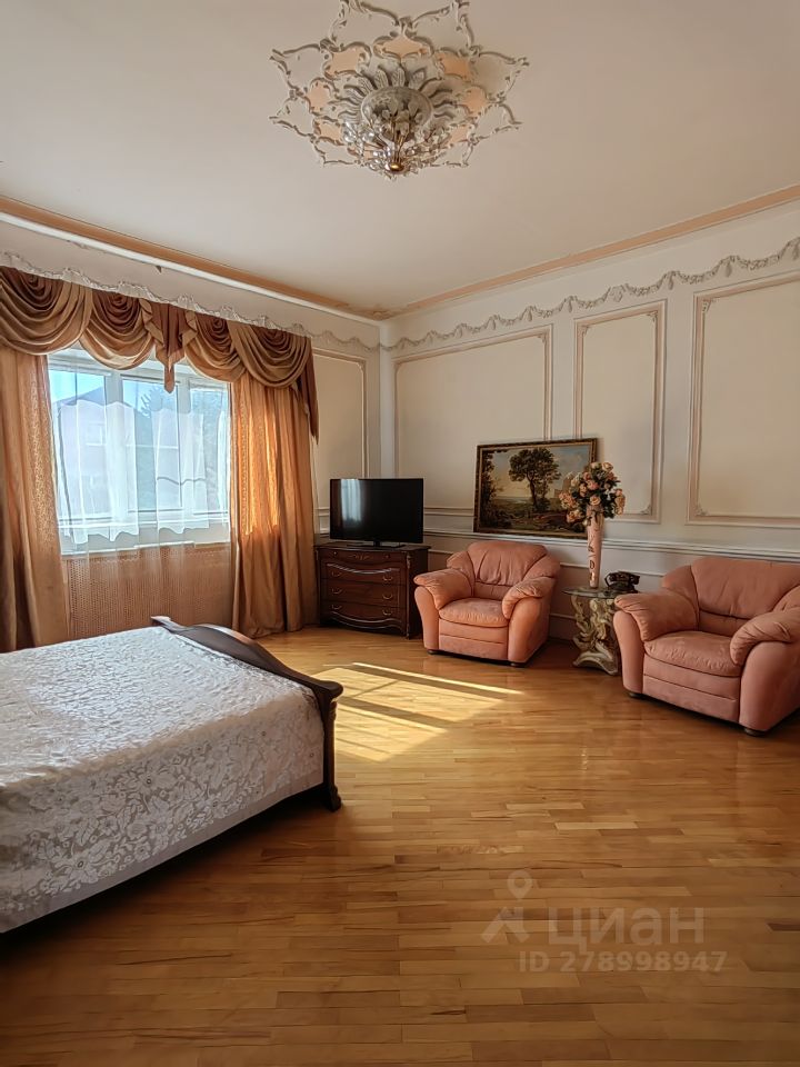 Продается3-этажныйдом,307,1м²