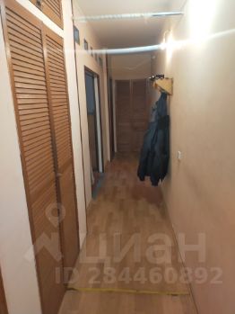 3-комн.кв., 60 м², этаж 3