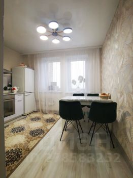 2-комн.кв., 65 м², этаж 10