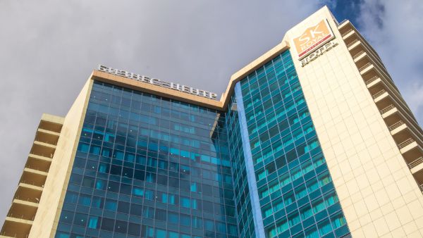 Бизнес-центр SK Plaza (СК Плаза)