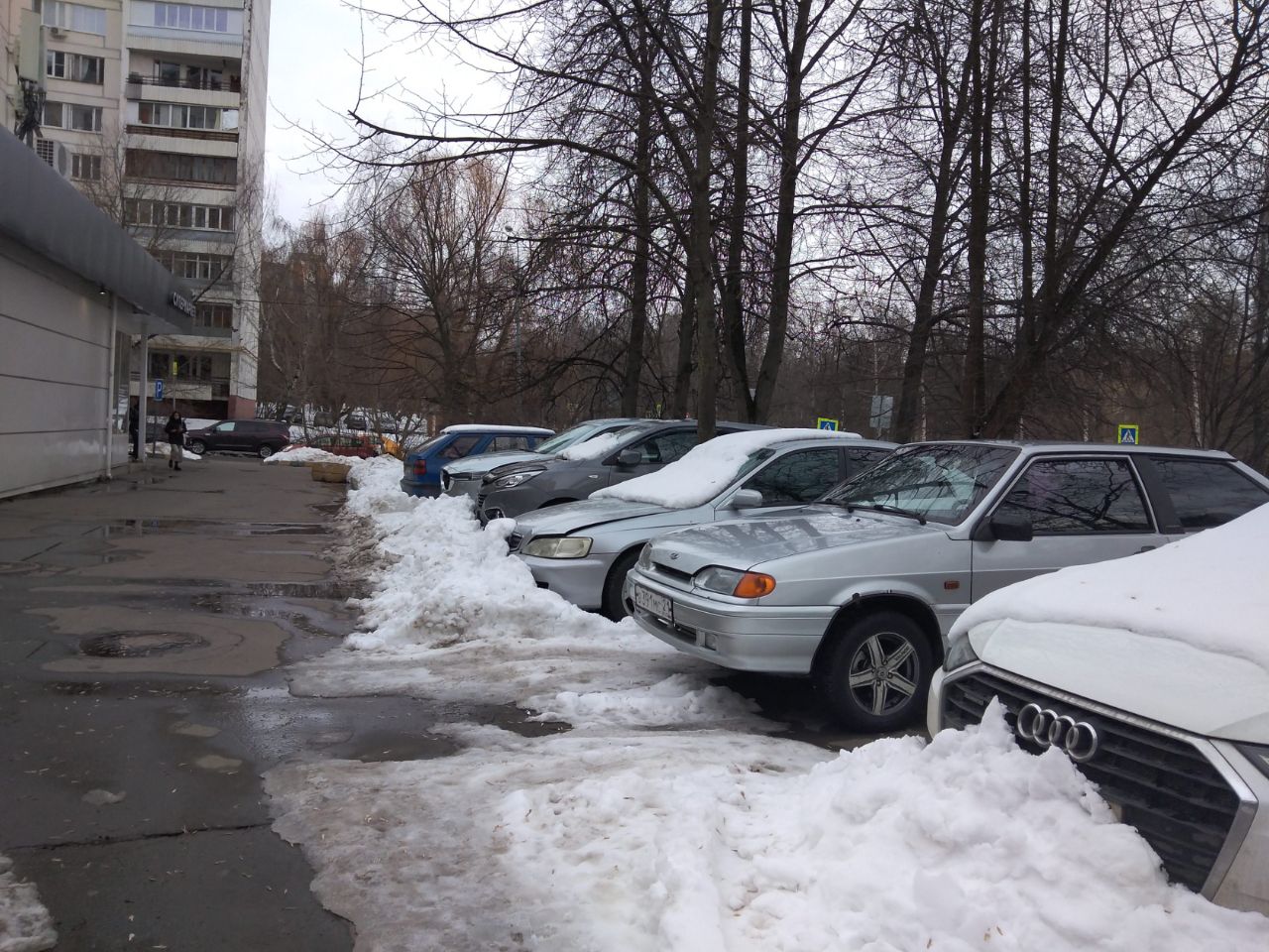 Торговом центре Смолл Черноморский