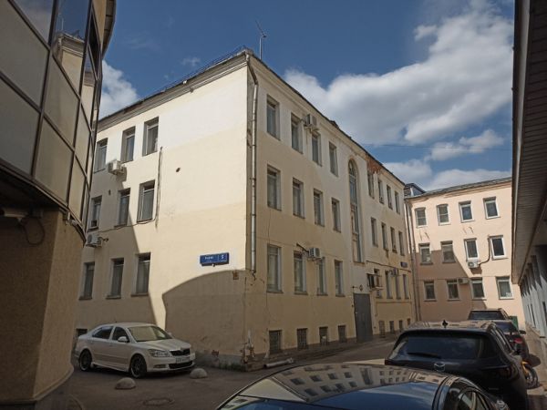 Административное здание на ул. Радио, 5с3