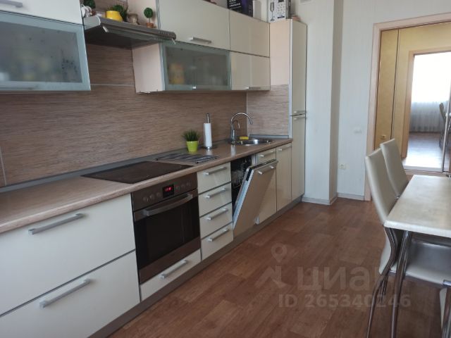 2-комн., 62 м², 11/16 этаж