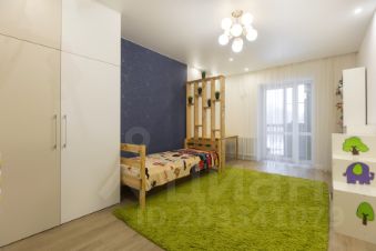 3-комн.кв., 81 м², этаж 4