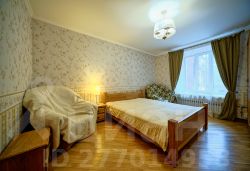 2-комн.кв., 72 м², этаж 1