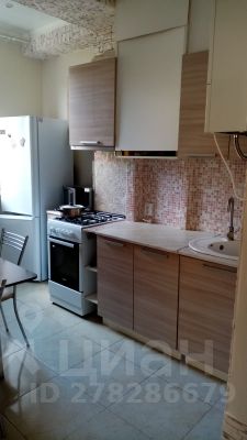 3-комн.кв., 58 м², этаж 4