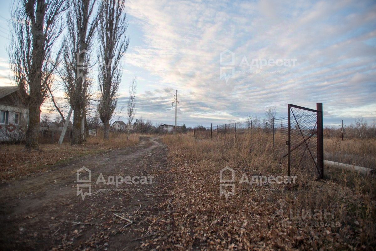 Купить загородную недвижимость в хуторе Суходол Среднеахтубинского района,  продажа загородной недвижимости - база объявлений Циан. Найдено 7 объявлений