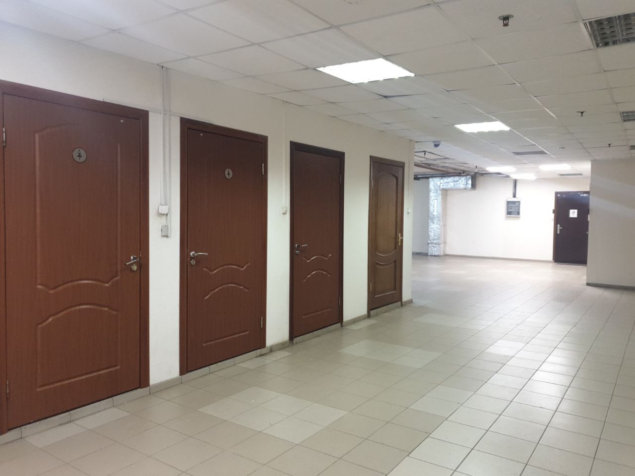 продажа помещений в ТЦ на ул. Мельникова, 5