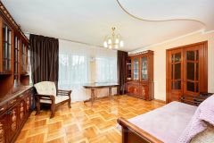 3-комн.кв., 72 м², этаж 3