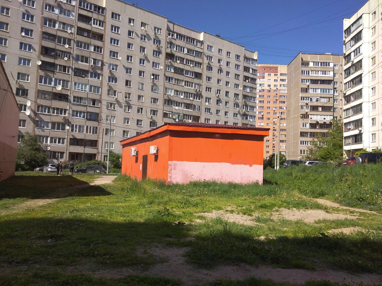 ТЦ в микрорайоне Белая Дача, 15В