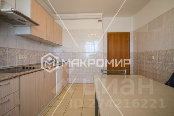 1-комн.кв., 50 м², этаж 20