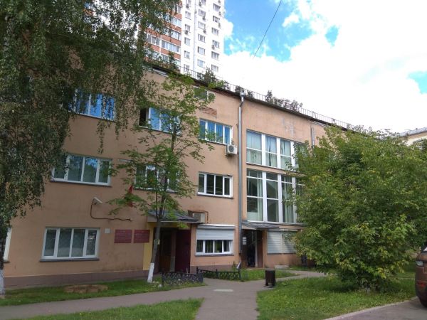 Административное здание на ул. Циолковского, 4