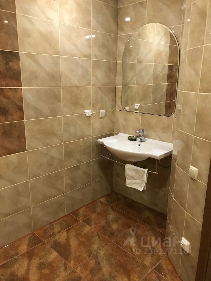 2-комнатная квартира, 68 м² — фото 7