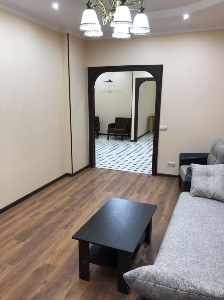 2-комнатная квартира, 77 м² — фото 8