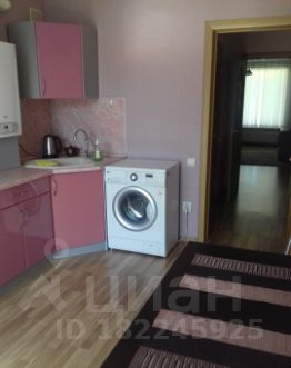 1-комн.кв., 40 м², этаж 3