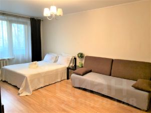 1-комн.кв., 42 м², этаж 3