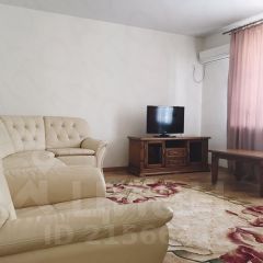 2-комн.кв., 80 м², этаж 4