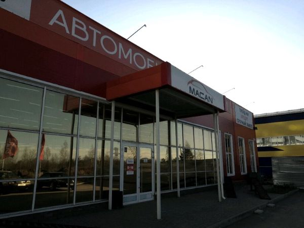Отдельно стоящее здание на проспекте Энергетиков, 13