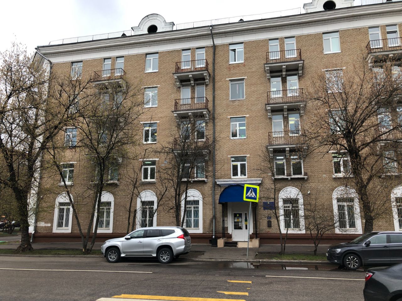 продажа помещений в БЦ на ул. Приорова, 36
