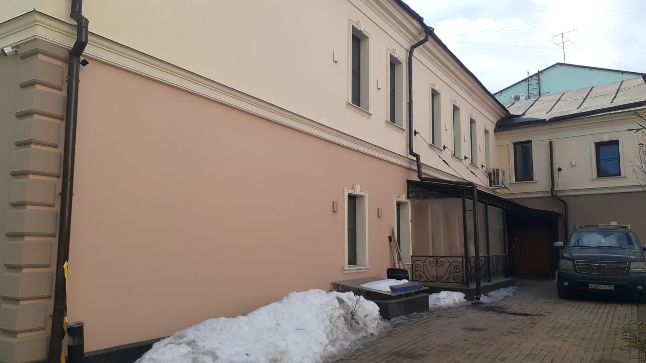 Бизнес Центр в Среднем Каретном пер., 9