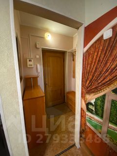 2-комн.кв., 44 м², этаж 3