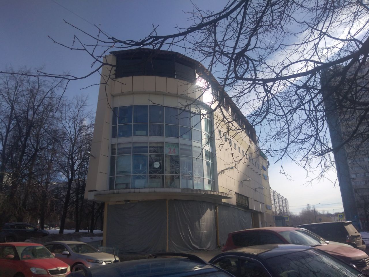 ТЦ на ул. Паустовского, 4Б