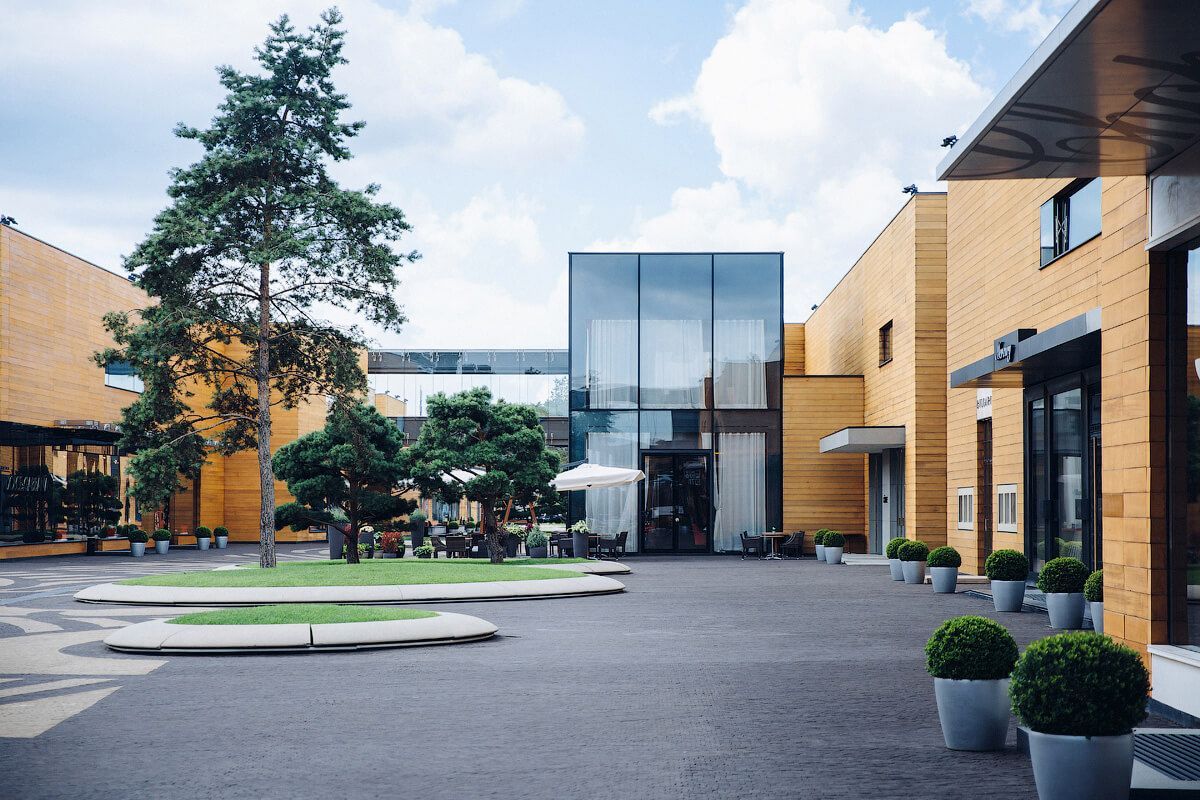 Торговом центре Барвиха luxury village (Барвиха Лакшери Виладж)