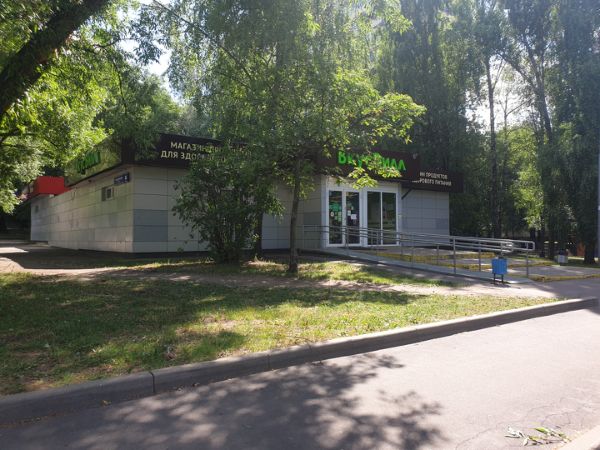 Торговый центр на ул. Мусы Джалиля, 16