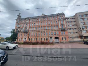 3-комн.кв., 176 м², этаж 2