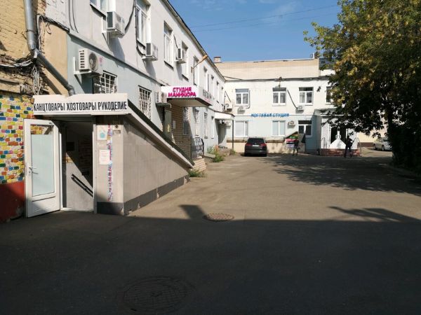 Торгово-офисный комплекс на ул. Пятницкая, 3/4с2