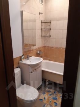 3-комн.кв., 60 м², этаж 1