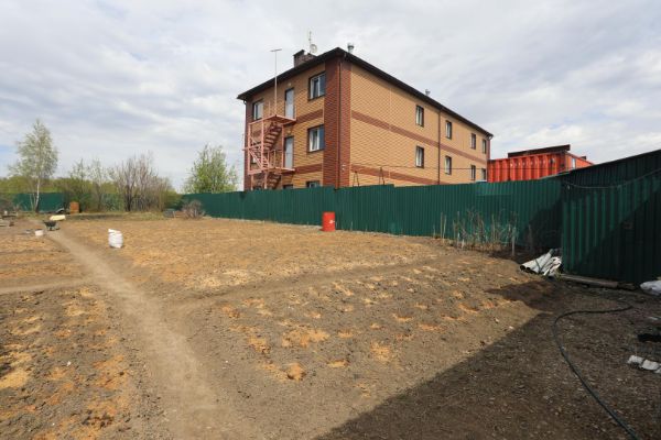 Отдельно стоящее здание на ул. Кирпичная, 187Б