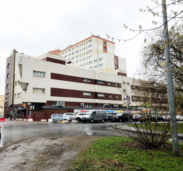 Торгово-офисный комплекс Праздник