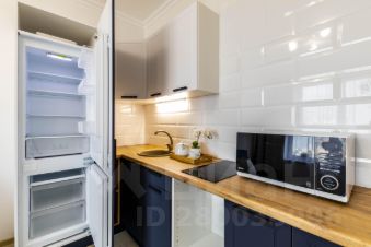 2-комн.кв., 75 м², этаж 18