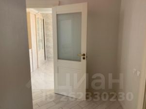 2-комн.кв., 79 м², этаж 18