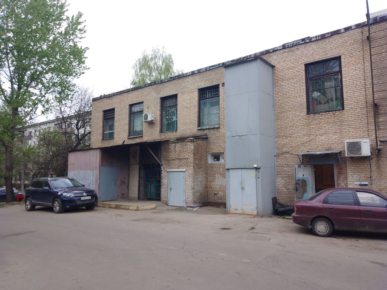 продажа помещений в ТЦ на ул. 3-я Владимирская, 24