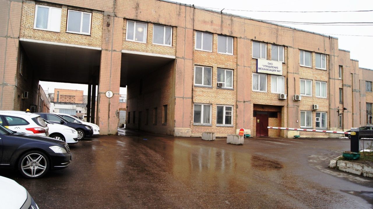 Складском комплексе на ул. Ижорская, 5с3