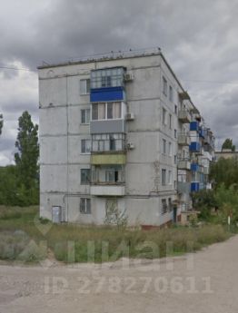 3-комн.кв., 74 м², этаж 1